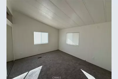 2598 Ayala Drive #27, Rialto, CA 92376 - Photo 9