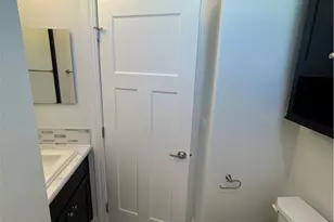 600 Gladstone Street, Azusa, CA 91702 - Photo 11