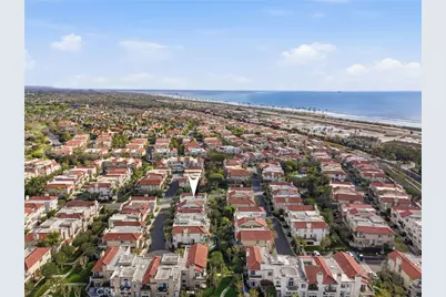 19281 Meadowood, Huntington Beach, CA 92648 - Photo 57