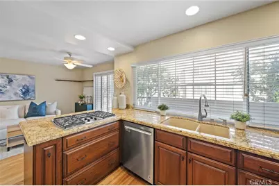 19281 Meadowood, Huntington Beach, CA 92648 - Photo 23