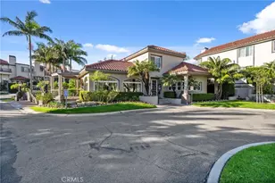 19281 Meadowood, Huntington Beach, CA 92648 - Photo 43