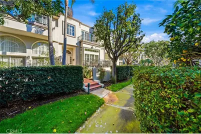 19281 Meadowood, Huntington Beach, CA 92648 - Photo 3