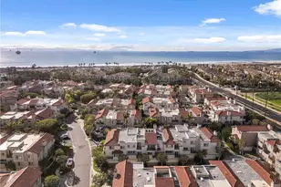 19281 Meadowood, Huntington Beach, CA 92648 - Photo 51