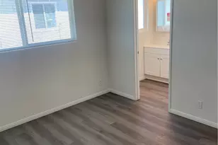 150 E Lakeshore Dr, Lake Elsinore, CA 92530 - Photo 9