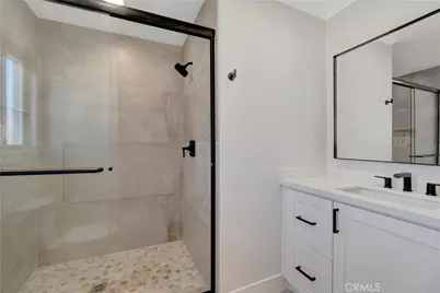 209 13th Street #D, Huntington Beach, CA 92648 - Photo 23