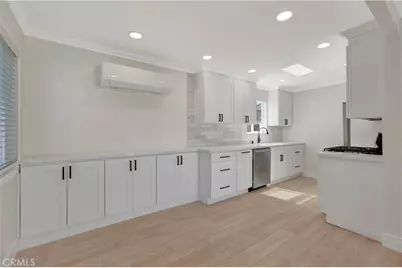 209 13th Street #D, Huntington Beach, CA 92648 - Photo 7