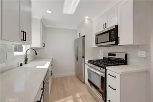 209 13th St, Huntington Beach, CA 92648 - Photo 3