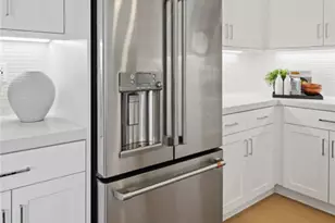 738 Guy Turner Dr, Camarillo, CA 93010 - Photo 3