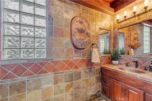 221 Hartford Ave, Huntington Beach, CA 92648 - Photo 21