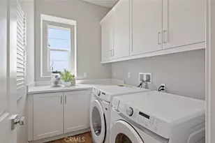 24500 Via el Balneario, Valencia, CA 91354 - Photo 19