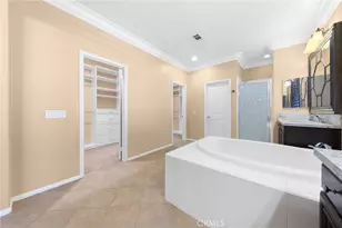 13540 E Creek Ct, Eastvale, CA 92880 - Photo 41