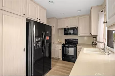27881 Via Silva, Mission Viejo, CA 92692 - Photo 9