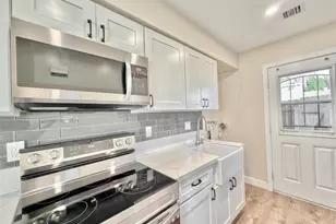 19837 Margate, Huntington Beach, CA 92646 - Photo 13