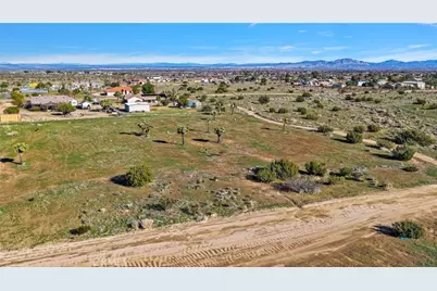 8790 Mesa Street, Victorville, CA 92392 - Photo 5