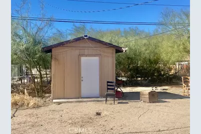 6116 Mariposa, 29 Palms MCB, CA 92277 - Photo 9