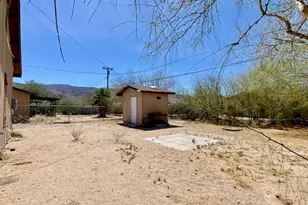 6116 Mariposa, 29 Palms MCB, CA 92277 - Photo 15