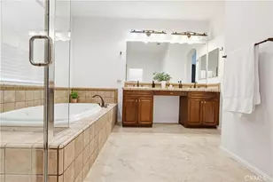 9022 S Calvin Way, Inglewood, CA 90305 - Photo 23