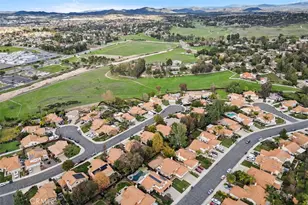 29726 Vail Brook Dr, Temecula, CA 92591 - Photo 49