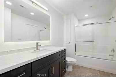 2202 Watermarke, Irvine, CA 92612 - Photo 17