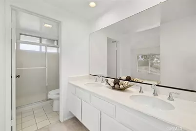 32 Spinnaker, Irvine, CA 92614 - Photo 7