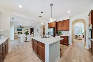 6706 Elysian Ct, Eastvale, CA 92880 - Photo 15