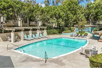 3 Palos #51, Irvine, CA 92612 - Photo 39
