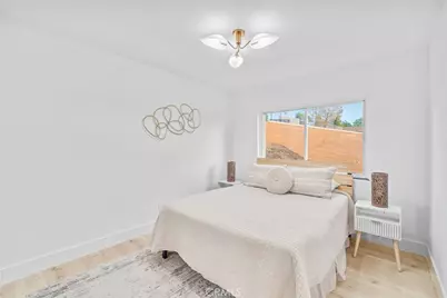 100 S Saddleback, Anaheim, CA 92808 - Photo 31