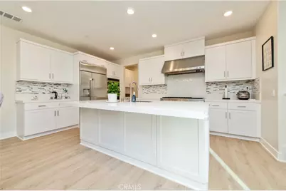 200 Zawn, Irvine, CA 92618 - Photo 9