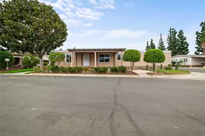 215 Lakepark, Placentia, CA 92870 - Photo 5