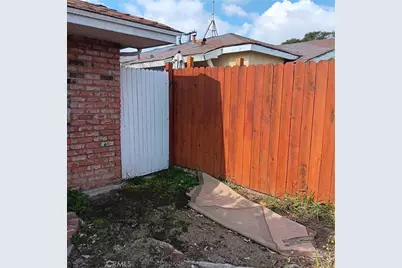 6271 Cherry Avenue, Long Beach, CA 90805 - Photo 45