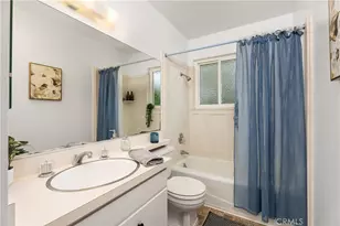 17942 Caledonia Cir, Huntington Beach, CA 92647 - Photo 21