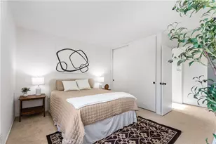 17942 Caledonia Cir, Huntington Beach, CA 92647 - Photo 27