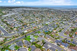 17942 Caledonia Cir, Huntington Beach, CA 92647 - Photo 37