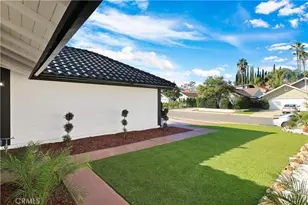 25912 Spruce Ln, Laguna Hills, CA 92653 - Photo 37