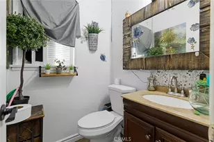 2005 W 11th, Santa Ana, CA 92703 - Photo 41