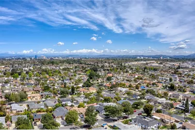 2005 W 11th, Santa Ana, CA 92703 - Photo 21