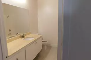 1001 W Macarthur, Santa Ana, CA 92707 - Photo 17