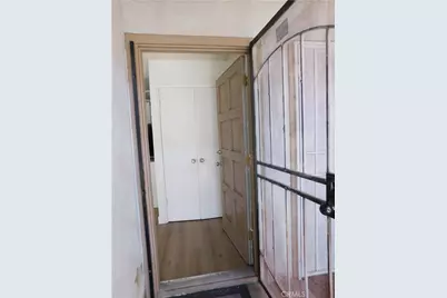 2521 W Sunflower #R1, Santa Ana, CA 92704 - Photo 23