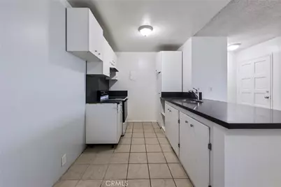 2521 W Sunflower #R1, Santa Ana, CA 92704 - Photo 13