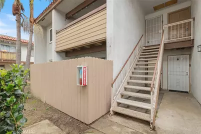 2521 W Sunflower #R1, Santa Ana, CA 92704 - Photo 3