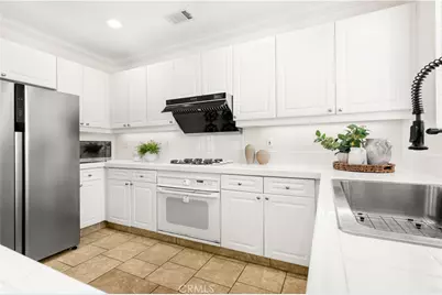 198 Woodcrest Ln, Aliso Viejo, CA 92656 - Photo 17