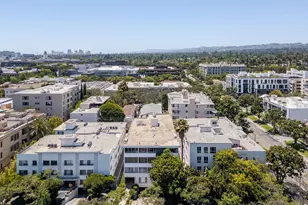 419 N Oakhurst Dr, Beverly Hills, CA 90210 - Photo 27