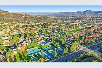 22214 Bear Creek, Murrieta, CA 92562 - Photo 55