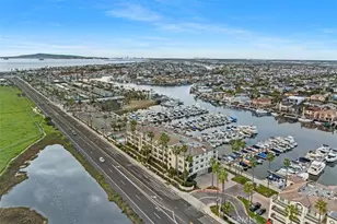 4165 Warner, Huntington Beach, CA 92649 - Photo 37