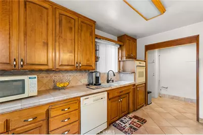 2129 W 178th Street, Torrance, CA 90504 - Photo 11