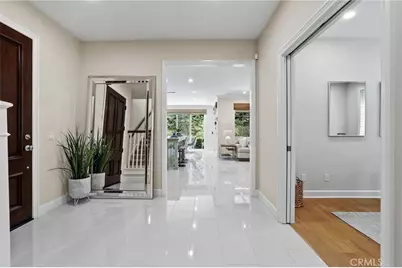 62 Wrangler, Irvine, CA 92602 - Photo 5