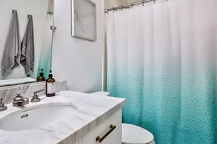 218 16th St, Huntington Beach, CA 92648 - Photo 15