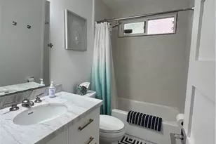 218 16th St, Huntington Beach, CA 92648 - Photo 13