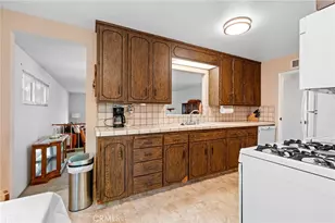 14255 Coolbank, La Mirada, CA 90638 - Photo 7