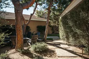 1086 Vallejo, Costa Mesa, CA 92626 - Photo 47